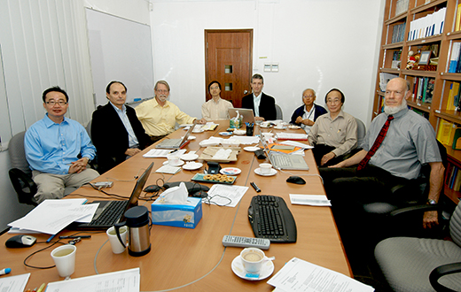 From left - TAN Ser Peow, Olivier PIRONNEAU, David MUMFORD, LEUNG Ka Hin, Roger HOWE, LUI Pao Chuen, Louis CHEN, David SIEGMUND At IMS on 10 Dec 2008. 