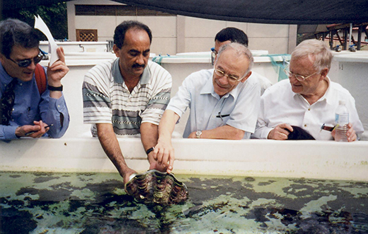 From left - Roger HOWE, Konda REDDY, Avner FRIEDMAN, Denny LEUNG (Background), Hans FÖLLMER At Tropical Marine Science Institute, St John's Island on Dec 2005. 